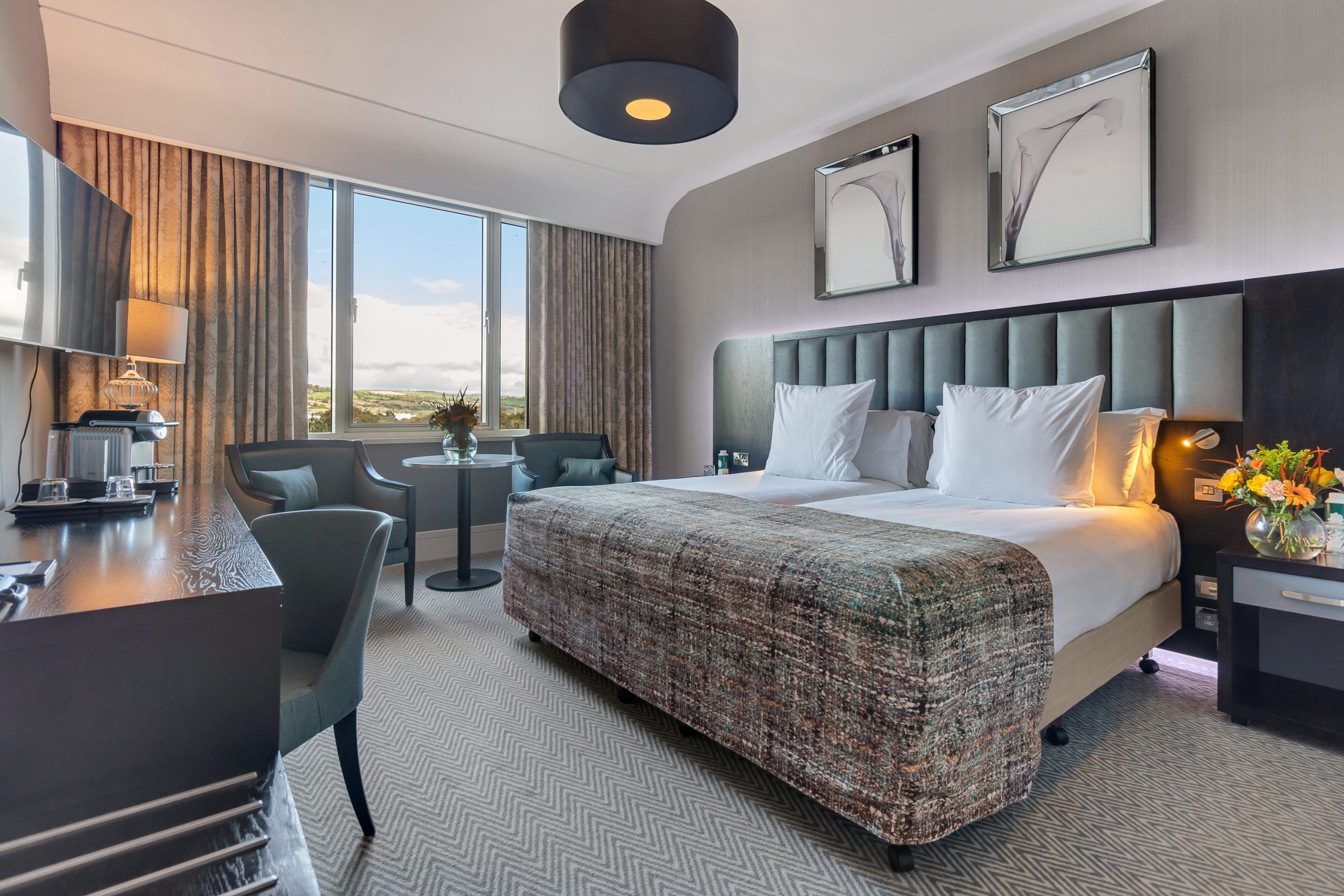 Bedroom image with Classic Twin beds